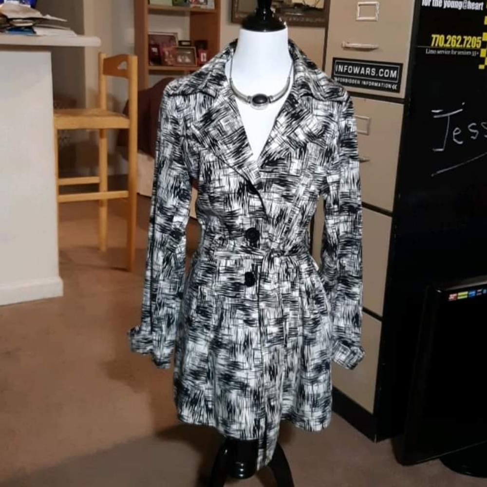 Lightweight Fall Jacket. - image 1